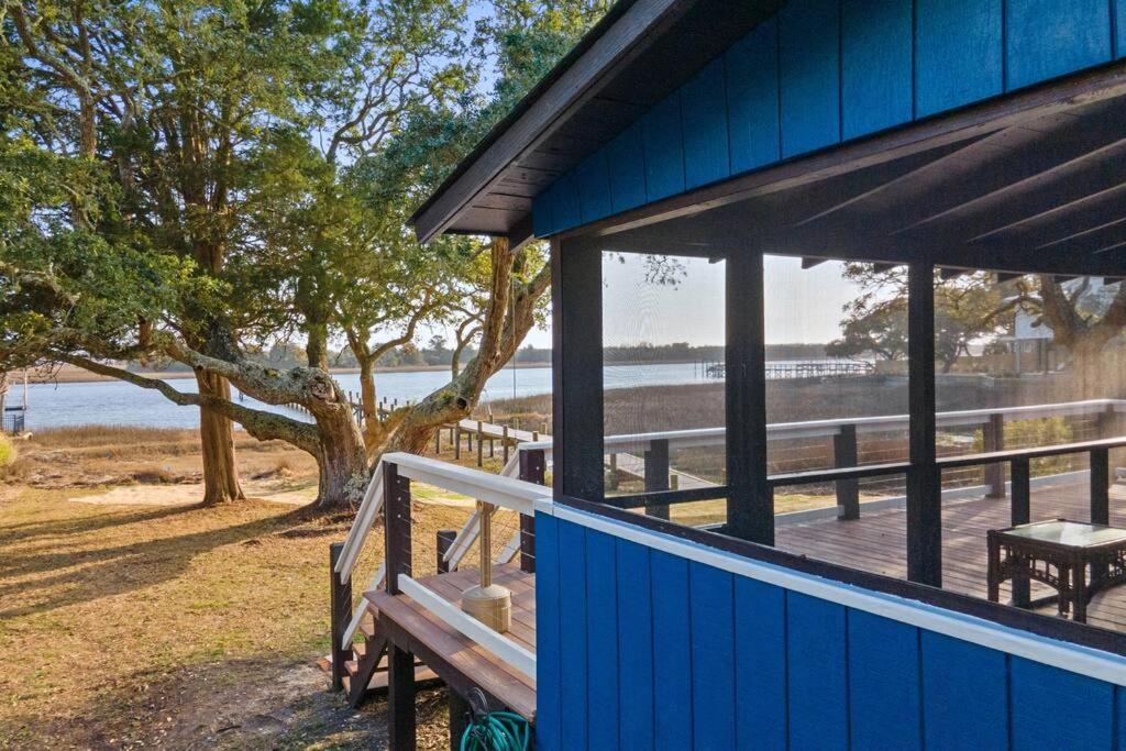 オーシャン・アイル・ビーチ Dolphin Cove - Whole Waterfront House With Dockヴィラ エクステリア 写真